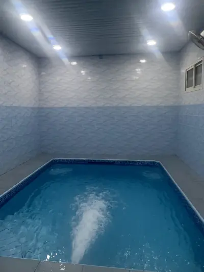 مسابح واستراحة البستان