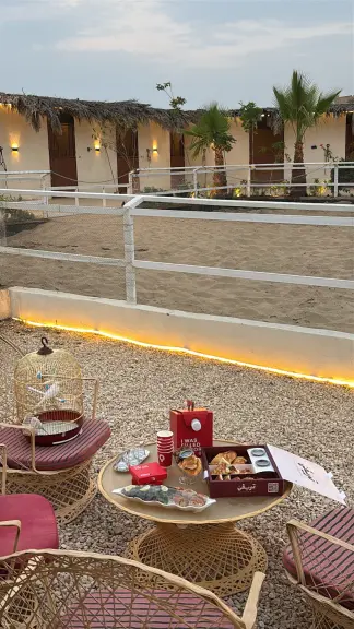 صورة ٢، مخيم ومربط RM رِكاز