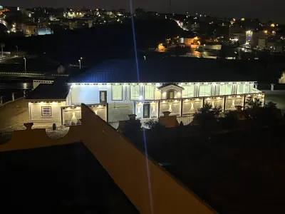 شاليهات قمة الشموخ بأبها