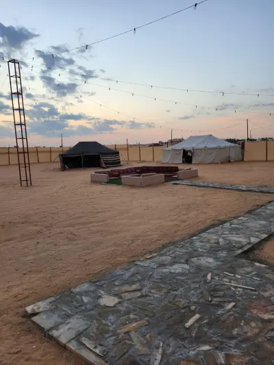 مخيم فَلة