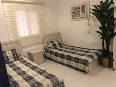 استراحة النخيل ثلاث أقسام ملاعب ومسابح