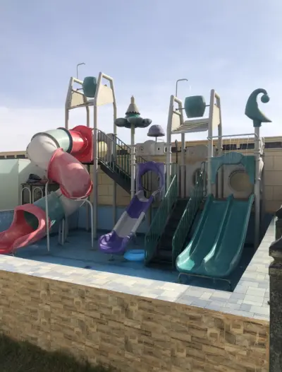 صورة ٢، شاليه نسناس