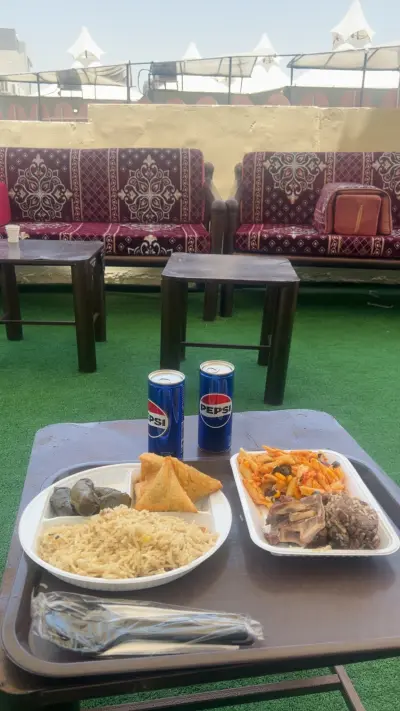 شركة عبدالله الرويزن ومشعل الرويزن