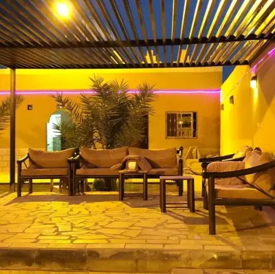 صورة ٥، استراحة اضواء نجد ديراب Chalet Adhwa Najd