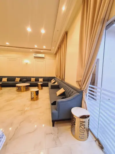 صورة ٢، شالية مسكي