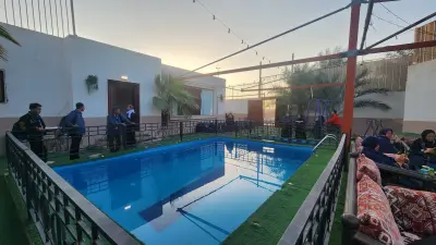 صورة ٣، شاليه رمادي