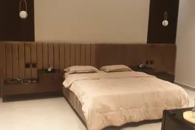 منتجع المنيرا