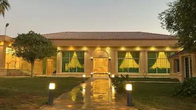 صورة ٢، استراحة الماسة الملكية