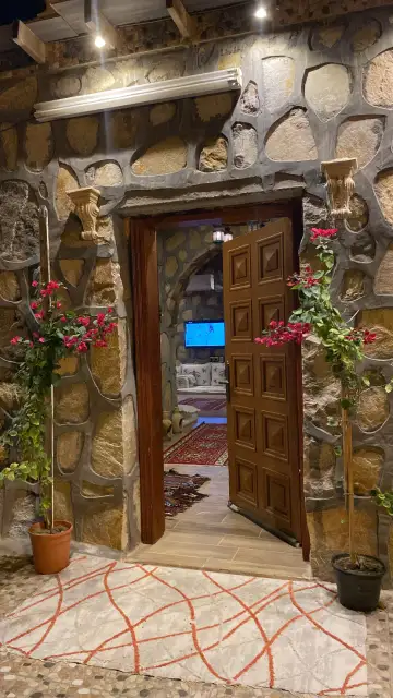 استراحة البيت الحجري