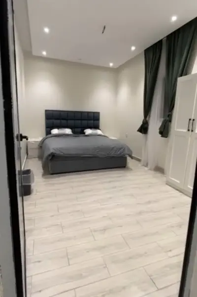 شالية روز نايت