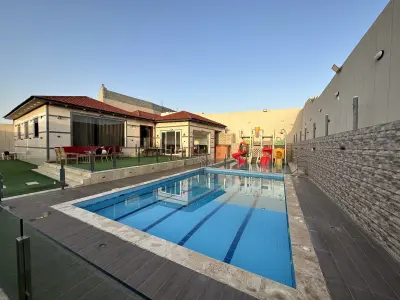 استراحة ومنتجع لارا