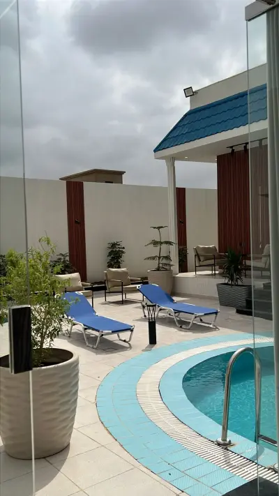 صورة ٢، شالية جوانا