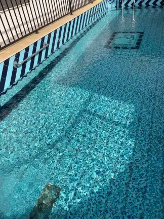صورة ٣، استراحة الفصول الأربعة