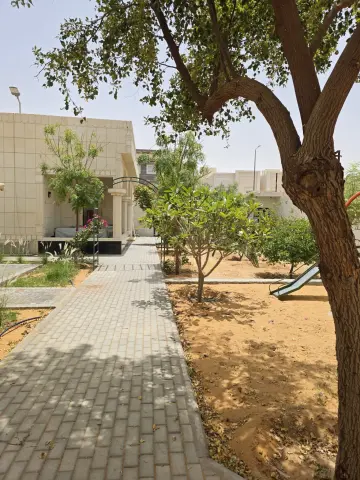 صورة ٢، شاليه وسن
