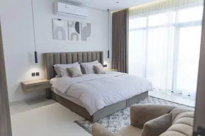شاليه اورا