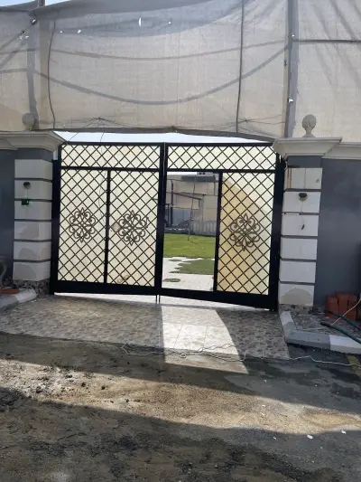 صورة ٤، استراحة تاج الملوك
