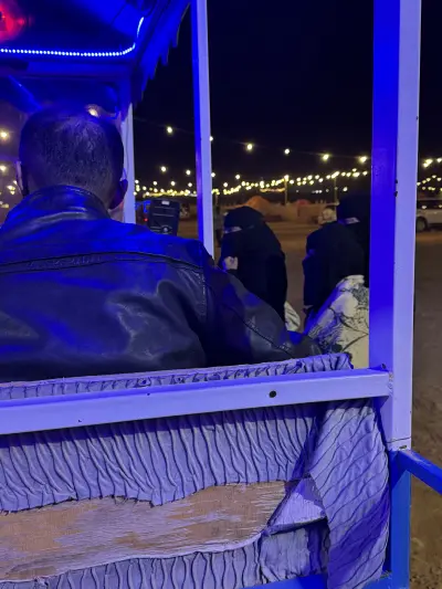 صورة ٣، مخيمات وشاليهات قمراء