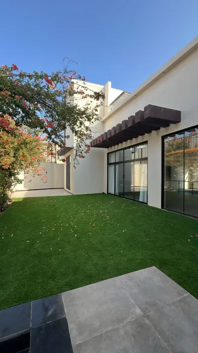 صورة ٢، شاليه ذا سوان